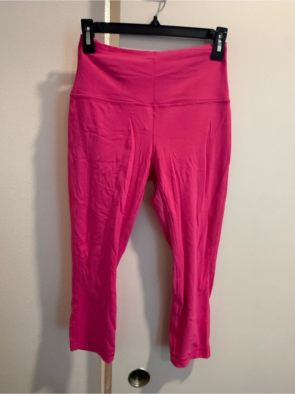 lululemon athletica Bright Pink Active Leggings Size 8